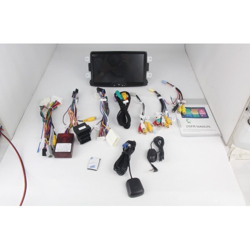 Штатная магнитола CarMedia MKD-R831-P6 для Nissan Terrano III 2014-2022 на Android 10.0