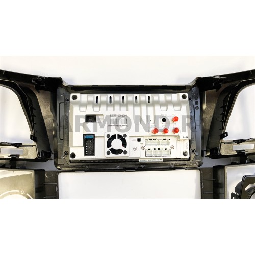 Магнитола Farcar RL143R (S300) для Toyota Hilux 2012+ на Android 8.1