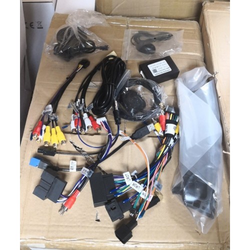 Магнитола Тесла CarMedia FC-1003-32-DSP Tesla-Style для Ford Focus III 2011-2018 на Android 9.0