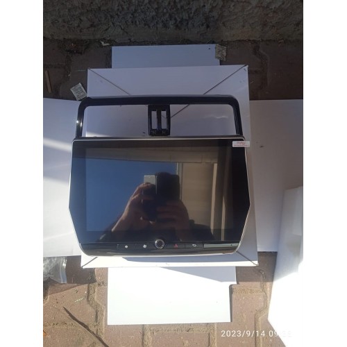 Магнитола Тесла CarMedia ZF-3009FL-Q6 Tesla-Style для Toyota Land Cruiser Prado 150 2009-2014 на Android 10.0