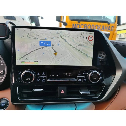 Штатная магнитола CarMedia ZH-T1215 для Toyota Highlander 2022+ на Android 12.0
