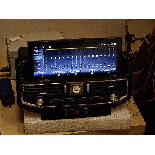 Штатная магнитола CarMedia ZH-T1206 для Toyota Land Cruiser 200 2007-2015 top на Android 13.0