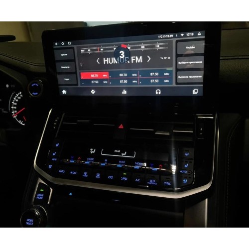 Штатная магнитола CarMedia ZH-T1219 для Toyota Land Cruiser 300 2021-2025 low на Android 13.0