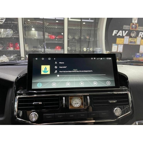 Штатная магнитола CarMedia KP-T1206 для Toyota Land Cruiser 200 2007-2015 top на Android 10.0