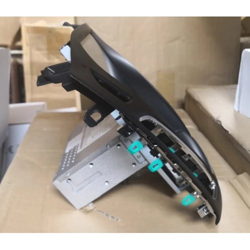 Магнитола Тесла CarMedia ZF-1003-Q6 Tesla-Style для Ford Focus 2011-2016 на Android 11.0