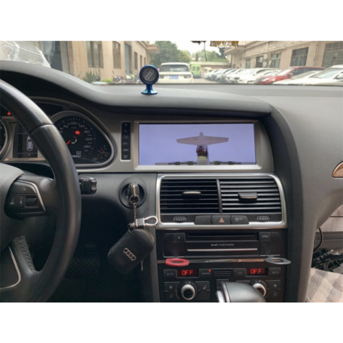 Штатная магнитола CarMedia MRW-9819 для Audi Q7 2010-2015 на Android 11.0